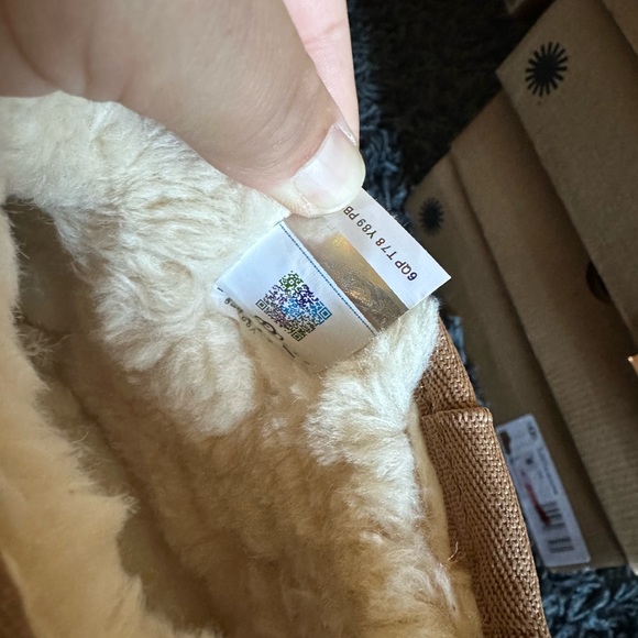 AUTHENTIC UGG CLASSIC ULTRA MINI PLATFORM IN COLOR CHESTNUT - Picture 6 of 9